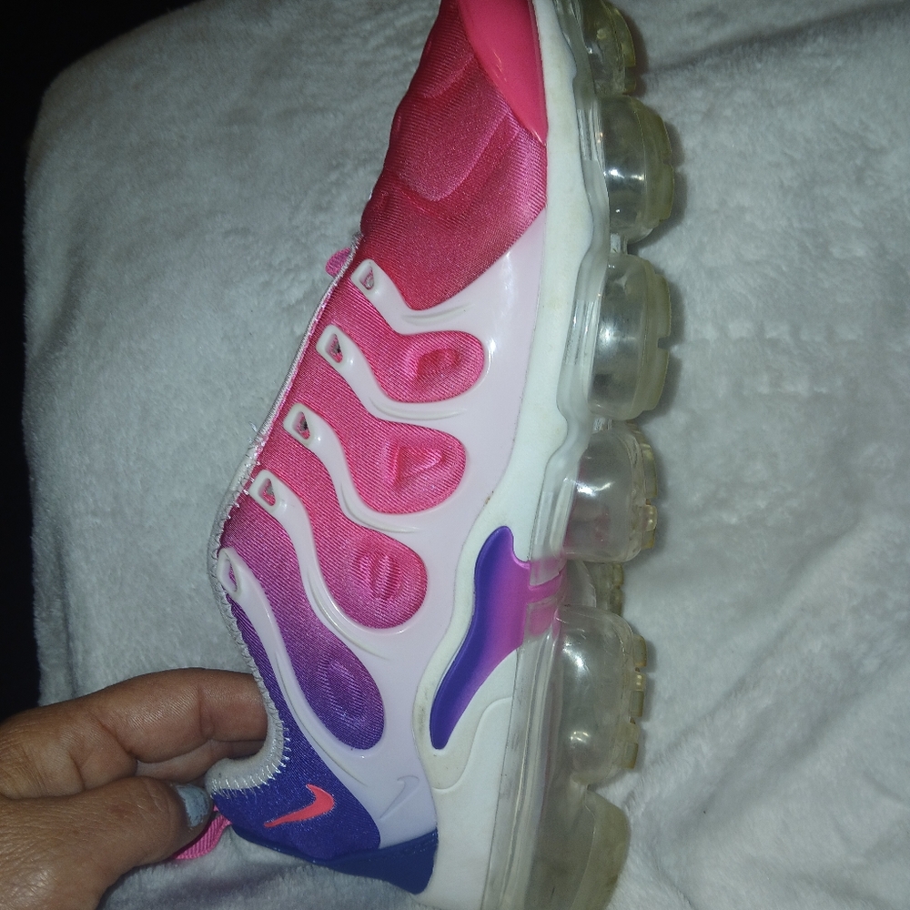 Nike Pink Purple Gradient Women's Air VaporMax Athletic Shoes